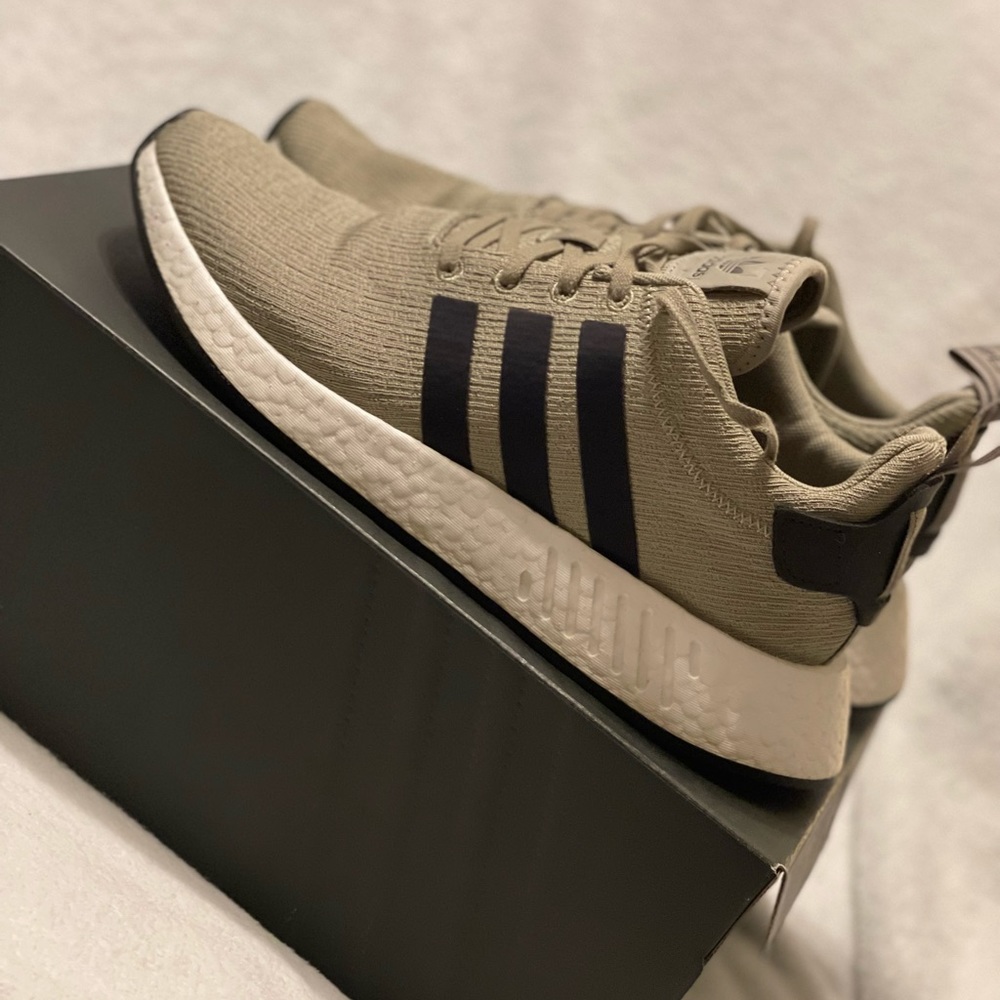 Adidas mens NMD R2 —SIZE 9.5 -olive color